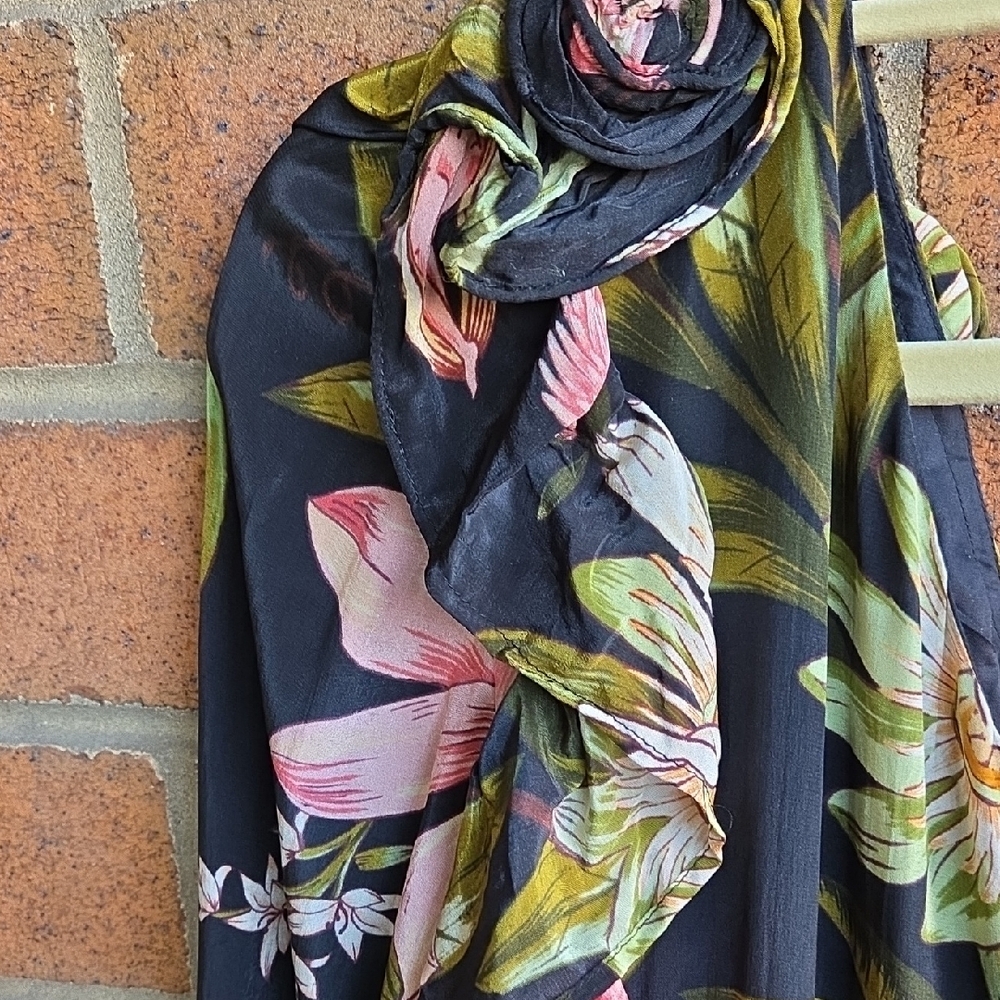 Farm Rio Floral Dress - Picture 10 of 14